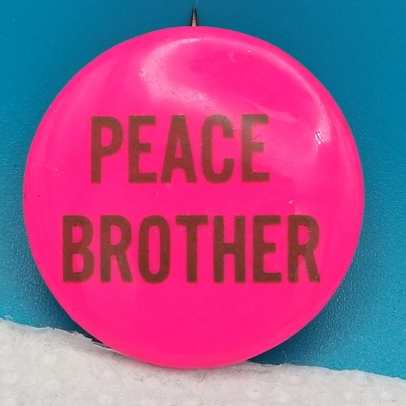 Hippy Anti Vietnam War Pink Pinback Button Peace Brother Vintage 60s - Picture 1 of 10